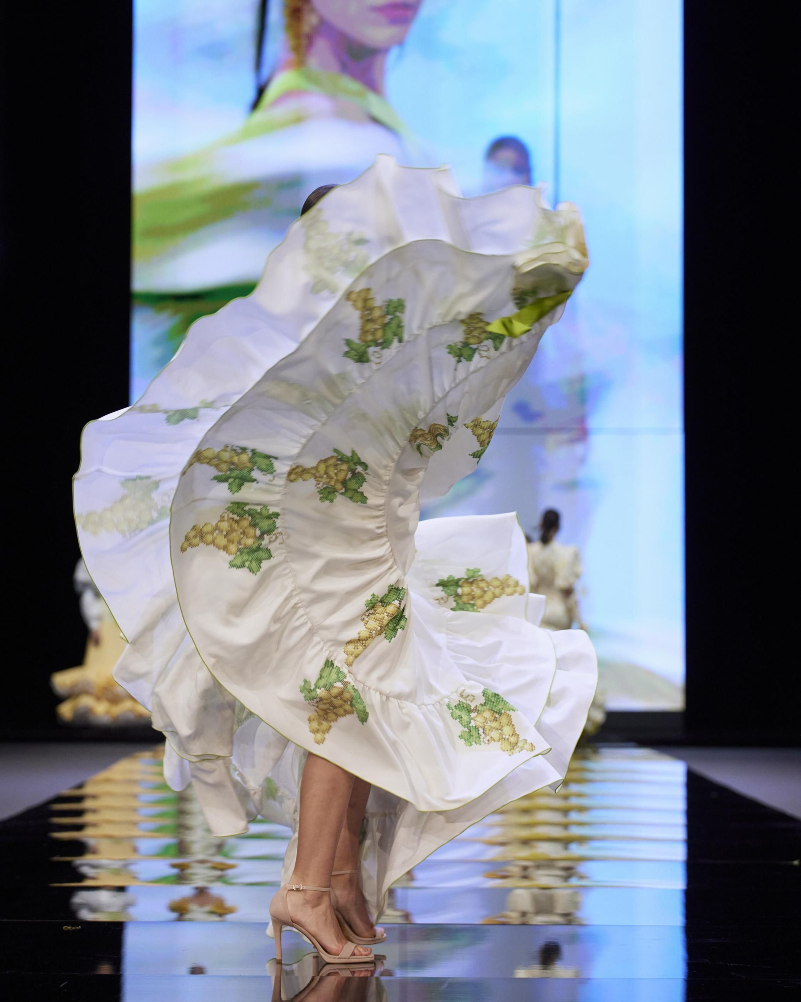 El desfile de José Raposo en SIMOF 2025, todas las fotos