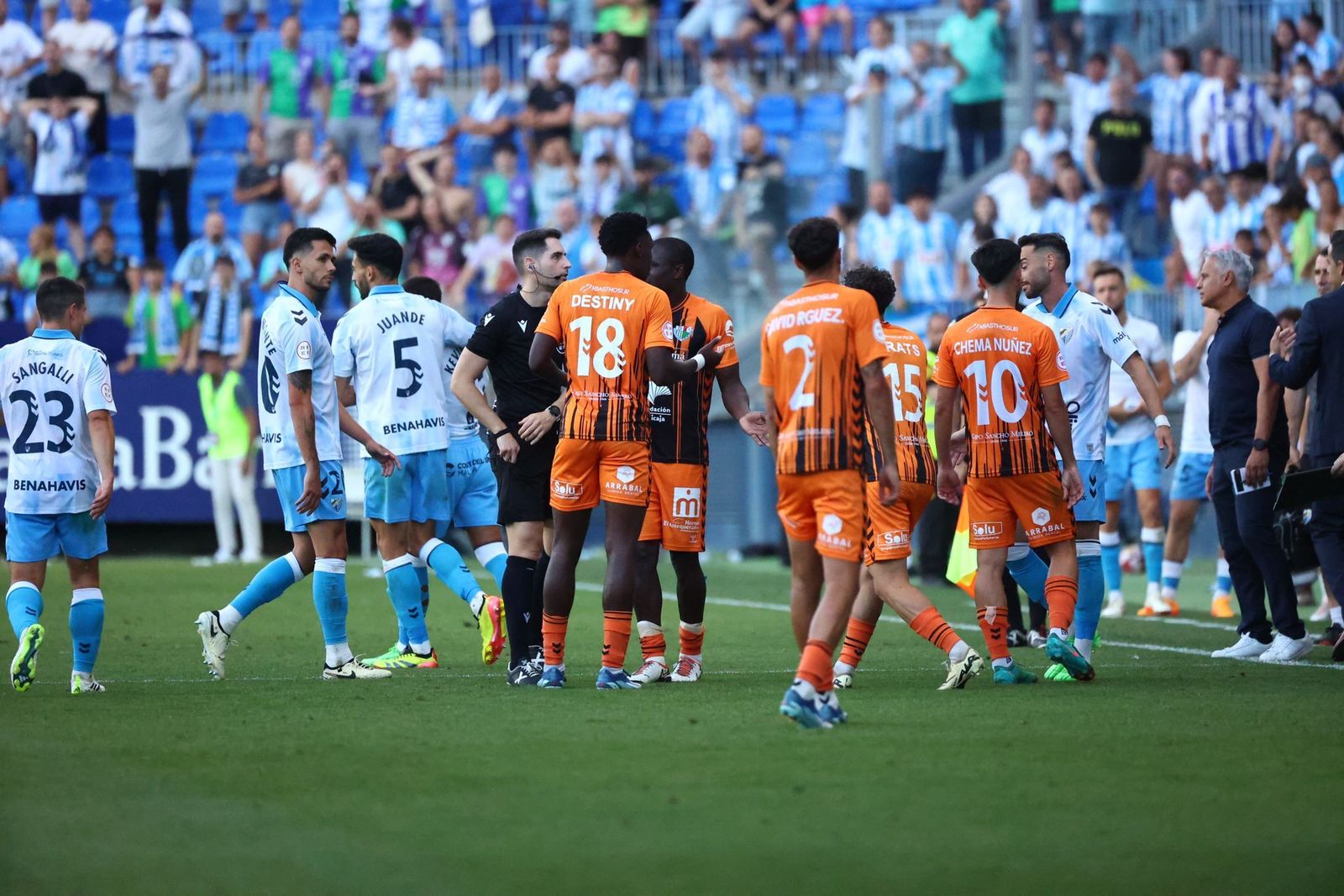 El Málaga CF - Antequera, en fotos