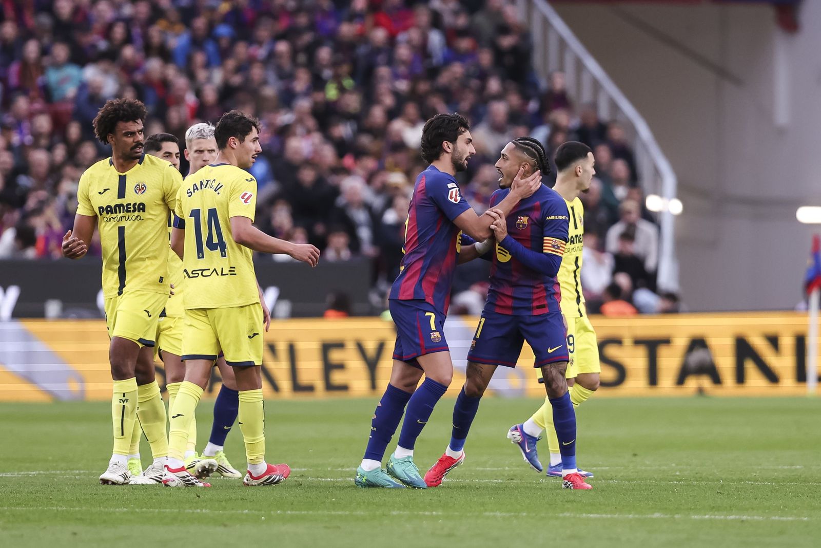 Las fotos del Barcelona-Villarreal en la gran tarde de Lamine