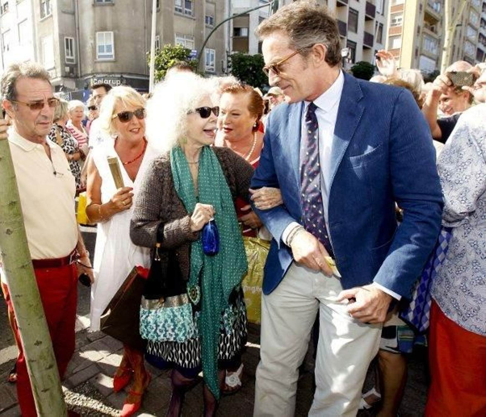 La Duquesa de Alba contraerá matrimonio con Alfonso Díez este mes de octubre