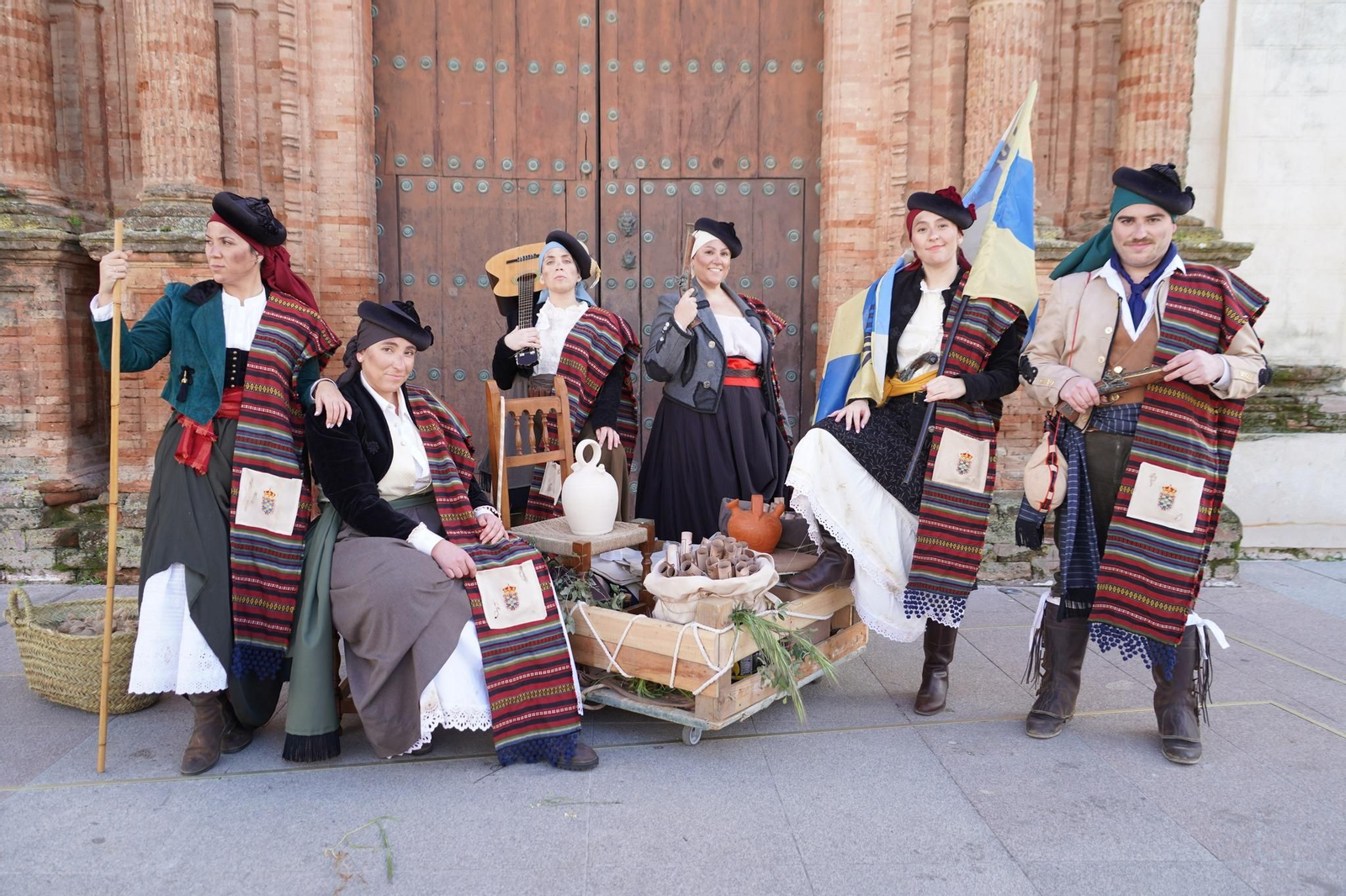 Así se disfrazaron los moguereños para la Feria de Época 1900 de Moguer