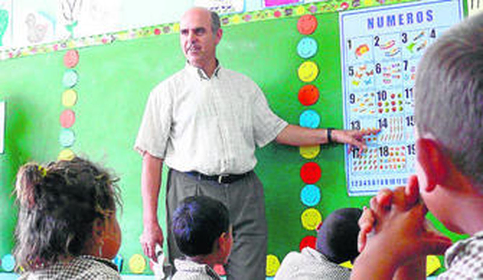 Un cura granadino se convierte en la esperanza de 9.000 hondureños