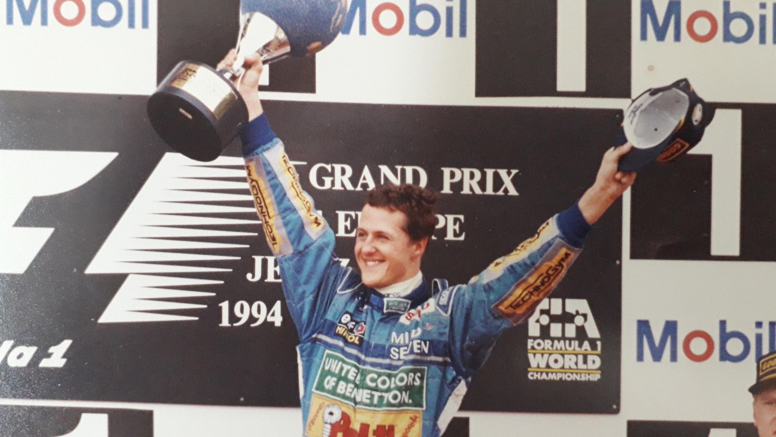 Schumacher celebra su única victoria en Jerez, en 1994. Schumacher celebra su única victoria en Jerez, en 1994.
