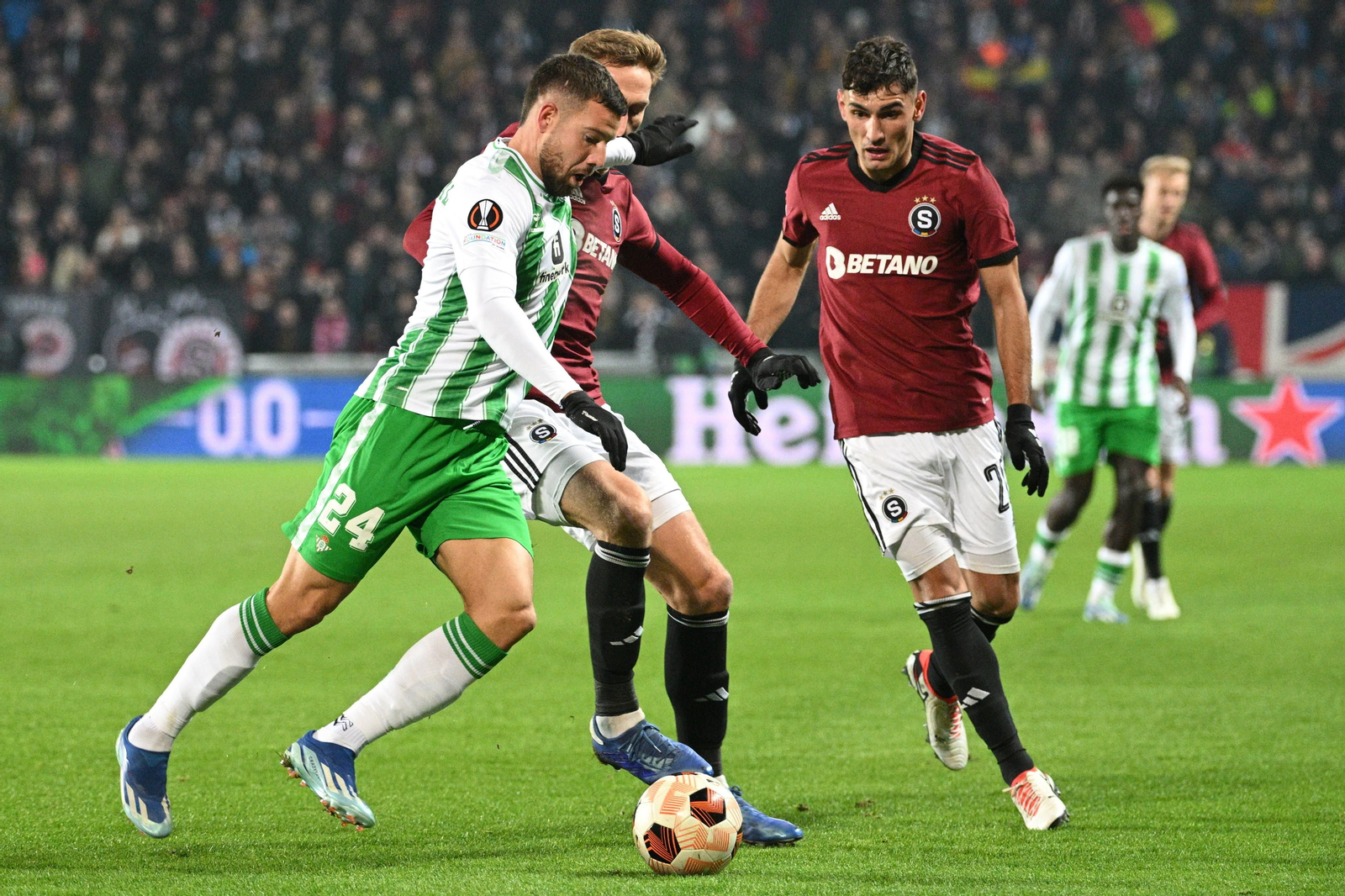 Las fotos del Sparta Praga - Betis