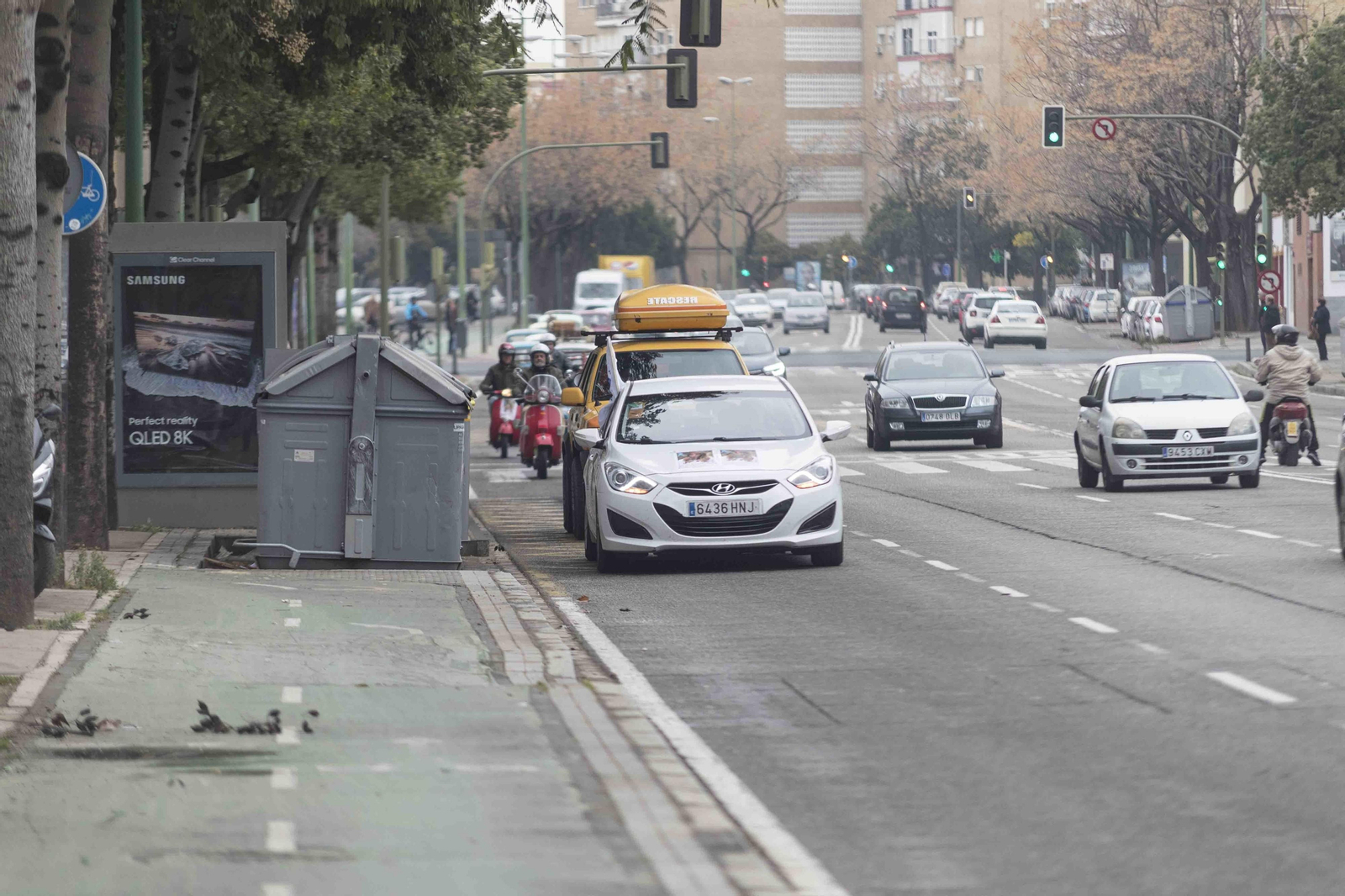 Las imágenes de la caravana de coches clásicos por Marta del Castillo
