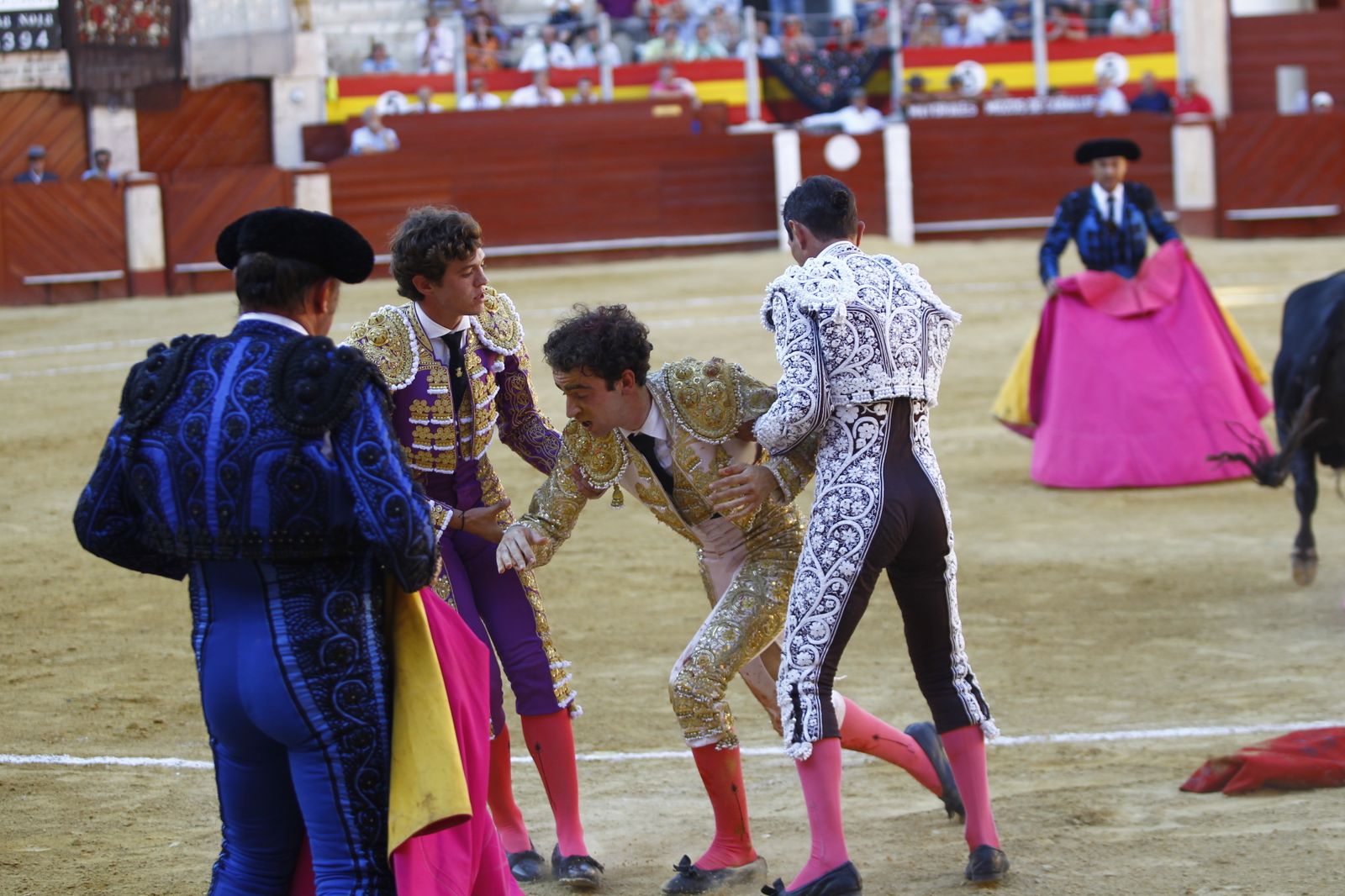 Fotogalería de la novillada de la Feria Taurina de Almería 2022