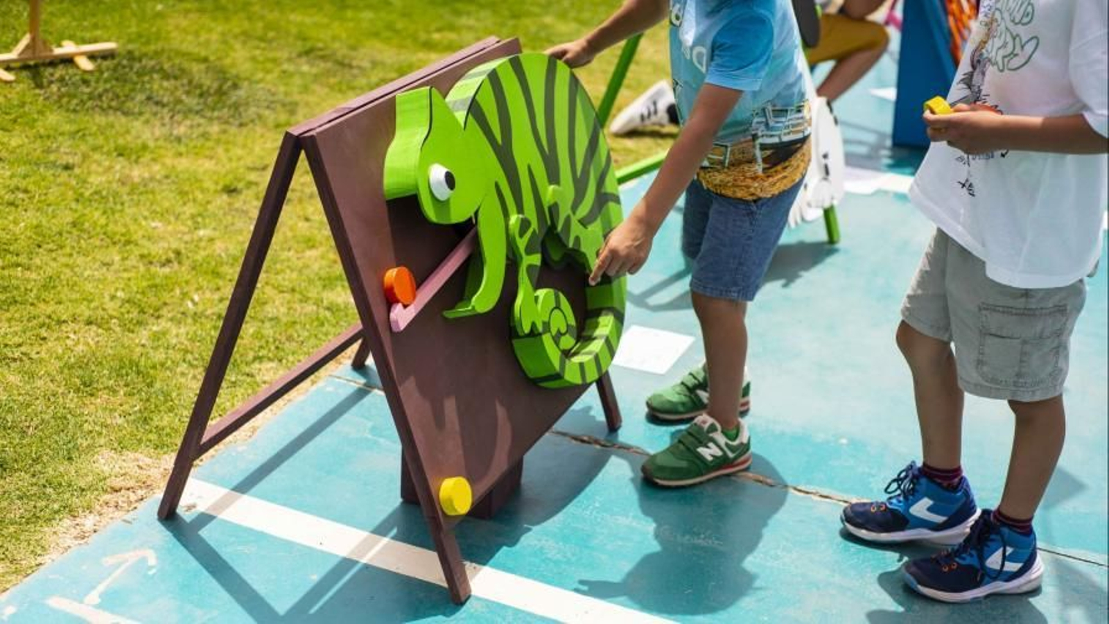 Uno de los juegos al aire libre que se instalarán en diferentes distritos de Málaga. Uno de los juegos al aire libre que se instalarán en diferentes distritos de Málaga.