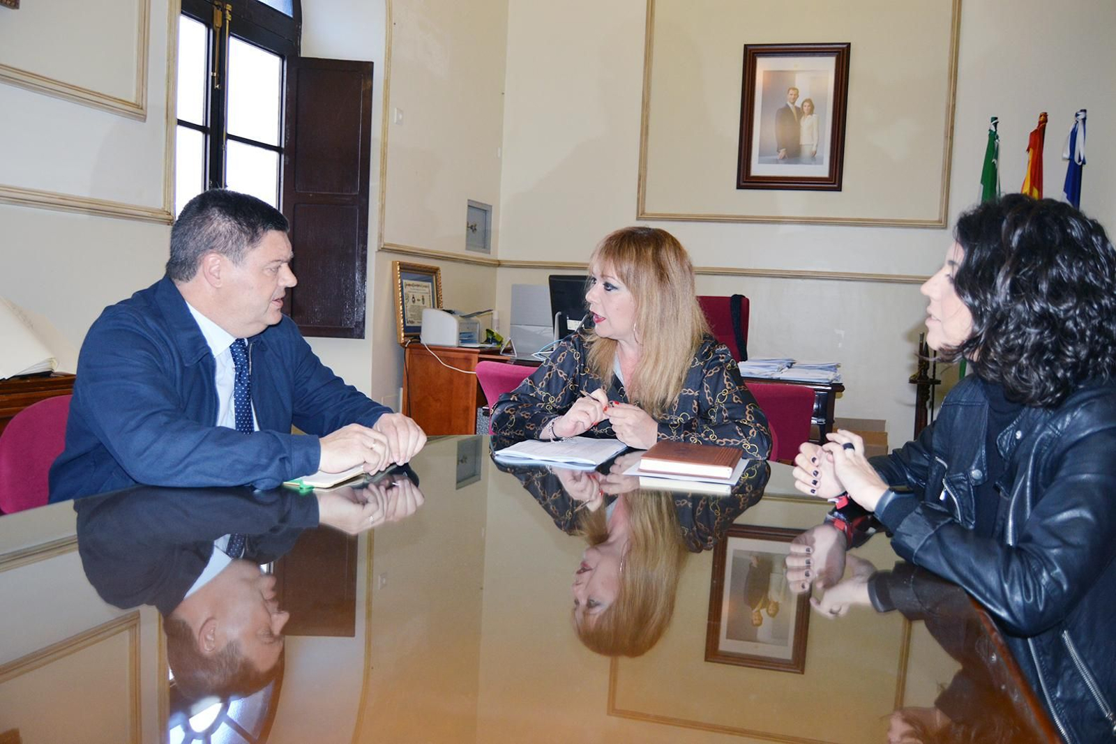 Visita del director de la UNIA a San Juan del Puerto.