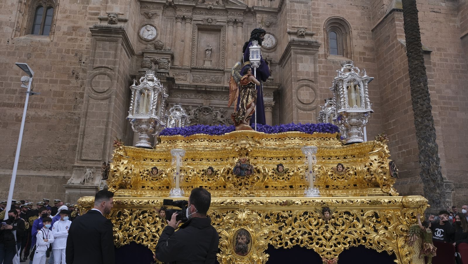 Procesión de Prendimiento en Almería, en imágenes