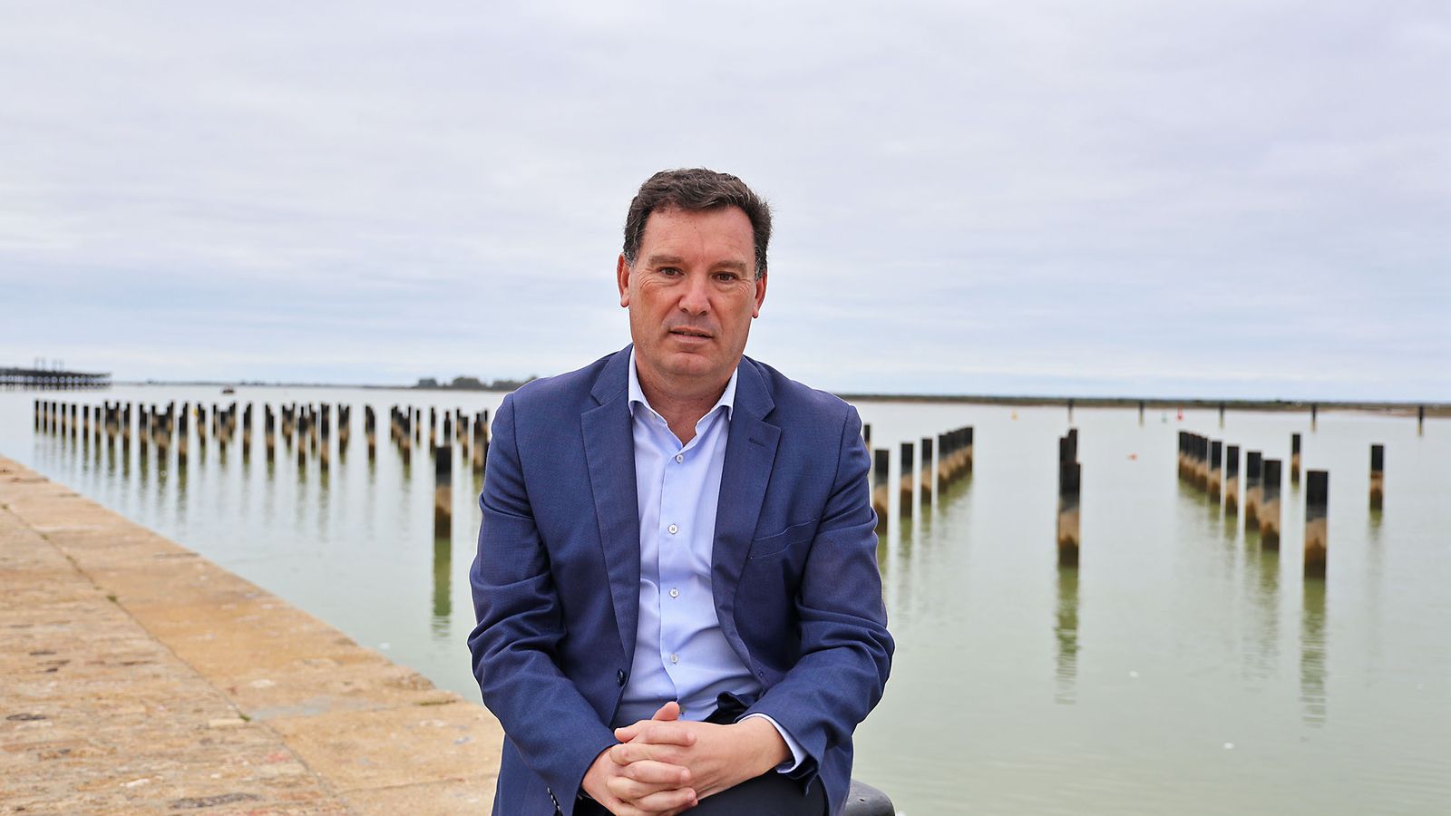 El presidente del Puerto, en la Marina del Odiel.