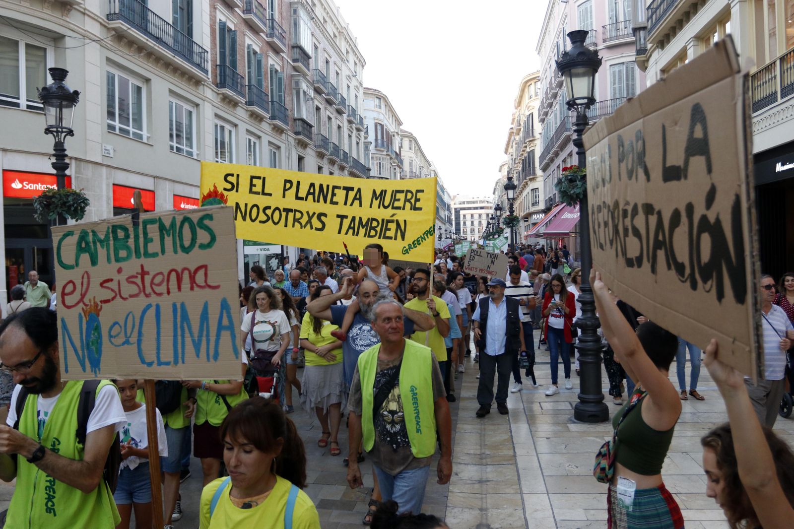 Manifestación en Málaga contra el cambio climático. Huelga Mundial por el Clima.