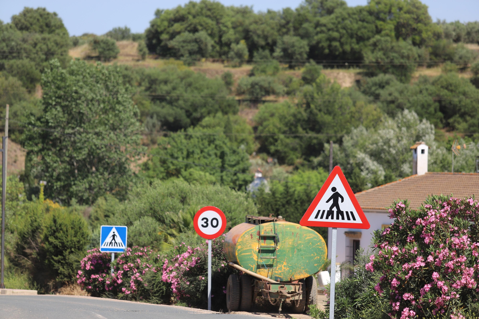 Imágenes de la búsqueda del joven desaparecido en Candón