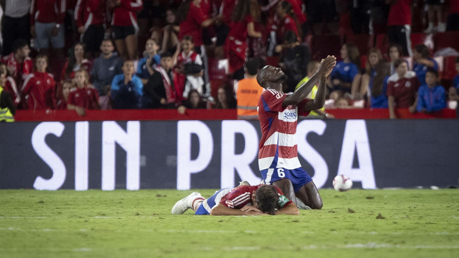 Las fotos del Granada CF-Málaga CF