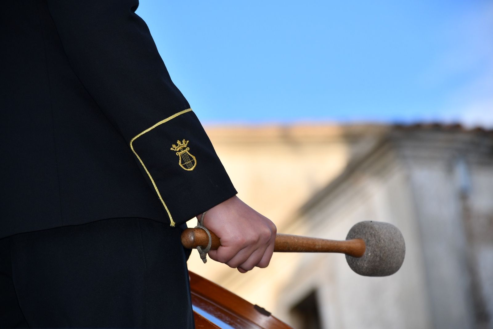 Un concierto de marchas procesionales llena Plaza de las Constituciones de San Roque