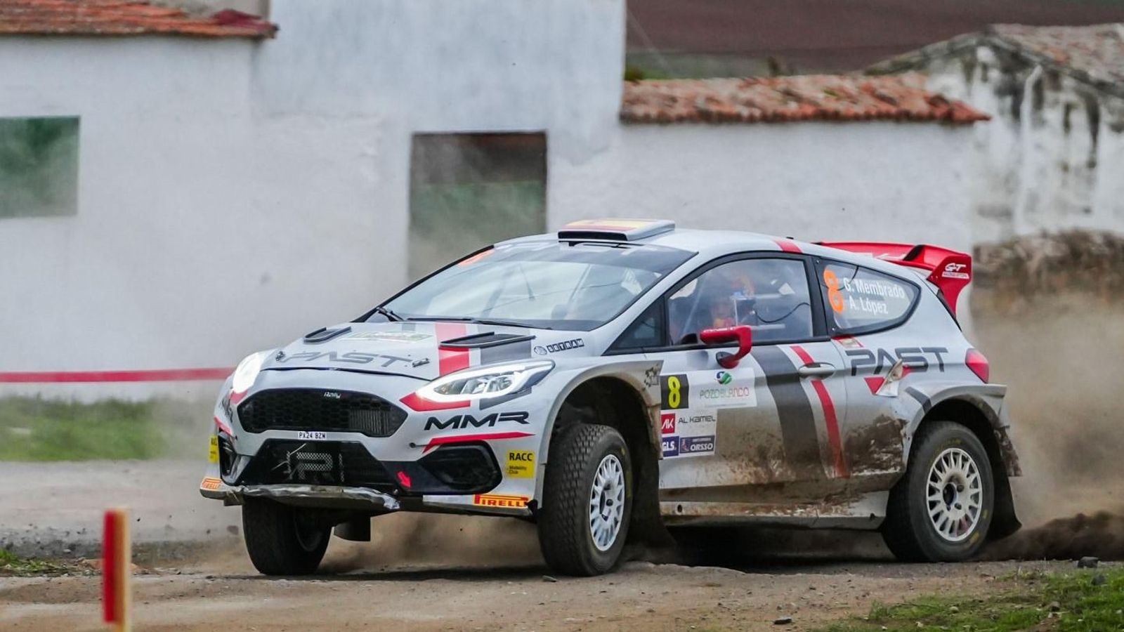 Gil Membrado, en acción en el Rallye de Pozoblanco.