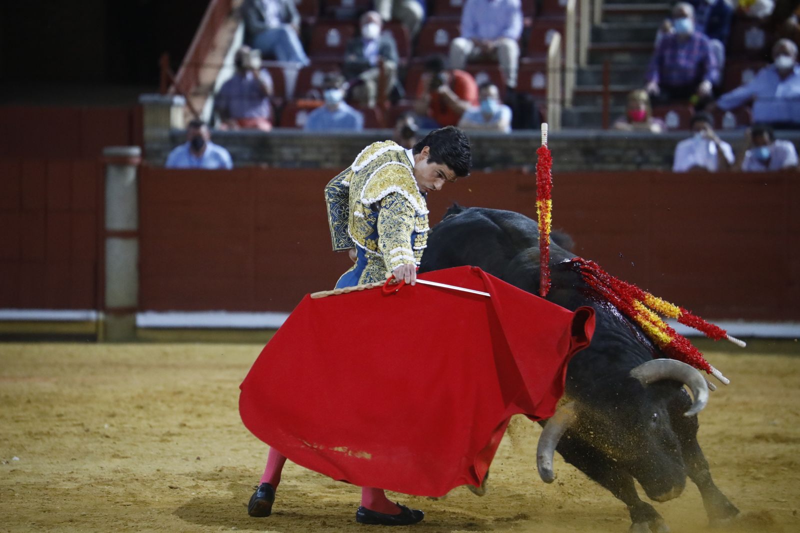 Las fotografías de la corrida mixta de la Feria Taurina de Córdoba con Roca Rey, Aguado y Ventura