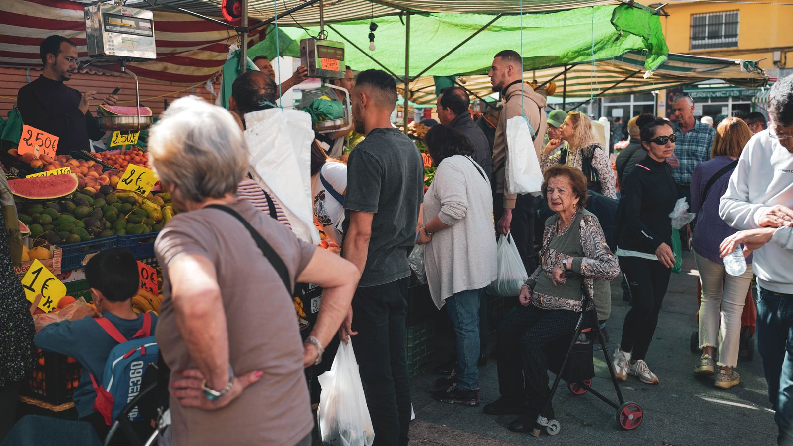 El mercado de abastos de Algeciras en imágenes