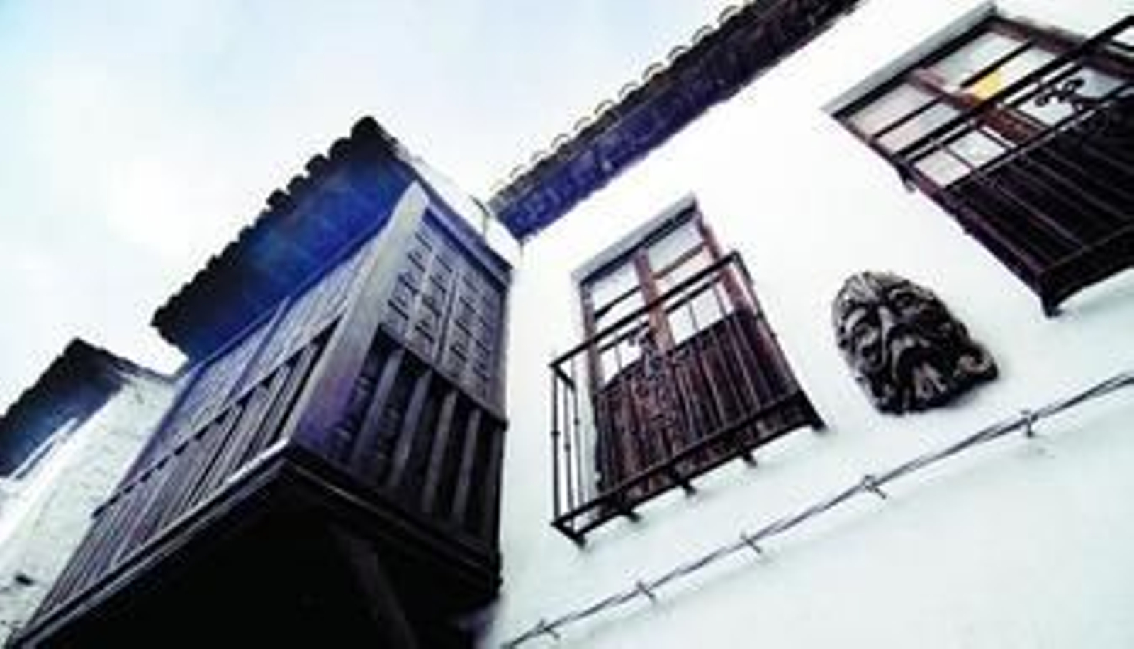 Fachada de la Casa de los Mascarones.