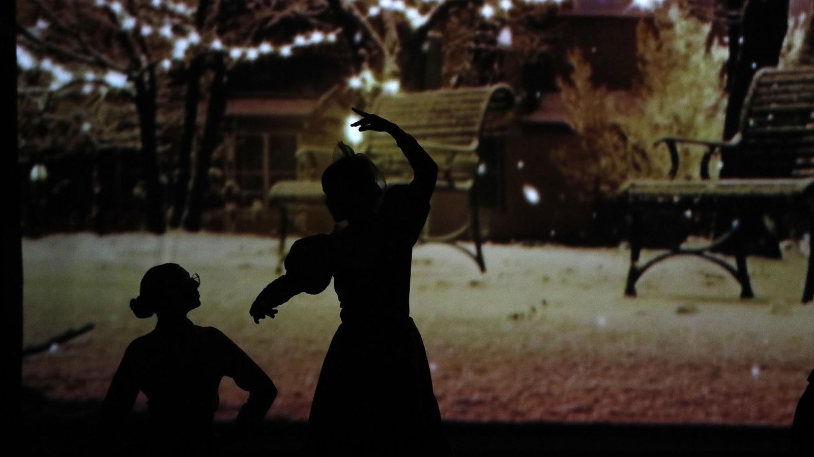 Las fotos de la Gala Solidaria de Navidad de la Escuela Municipal de Música, Danza y Teatro "Jose María Sánchez -Verdú"