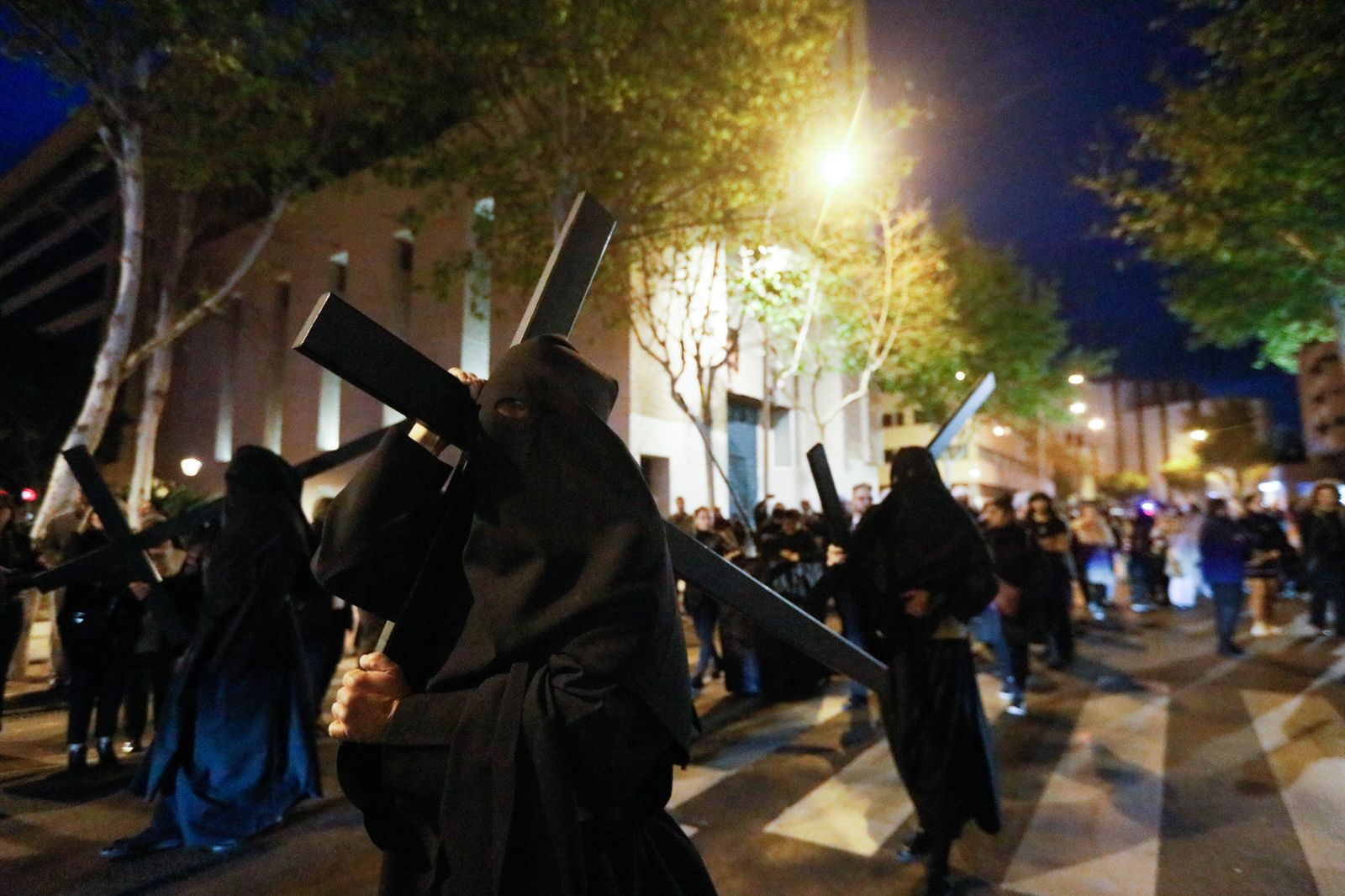 La procesión de La Caridad de Almería, en imágenes