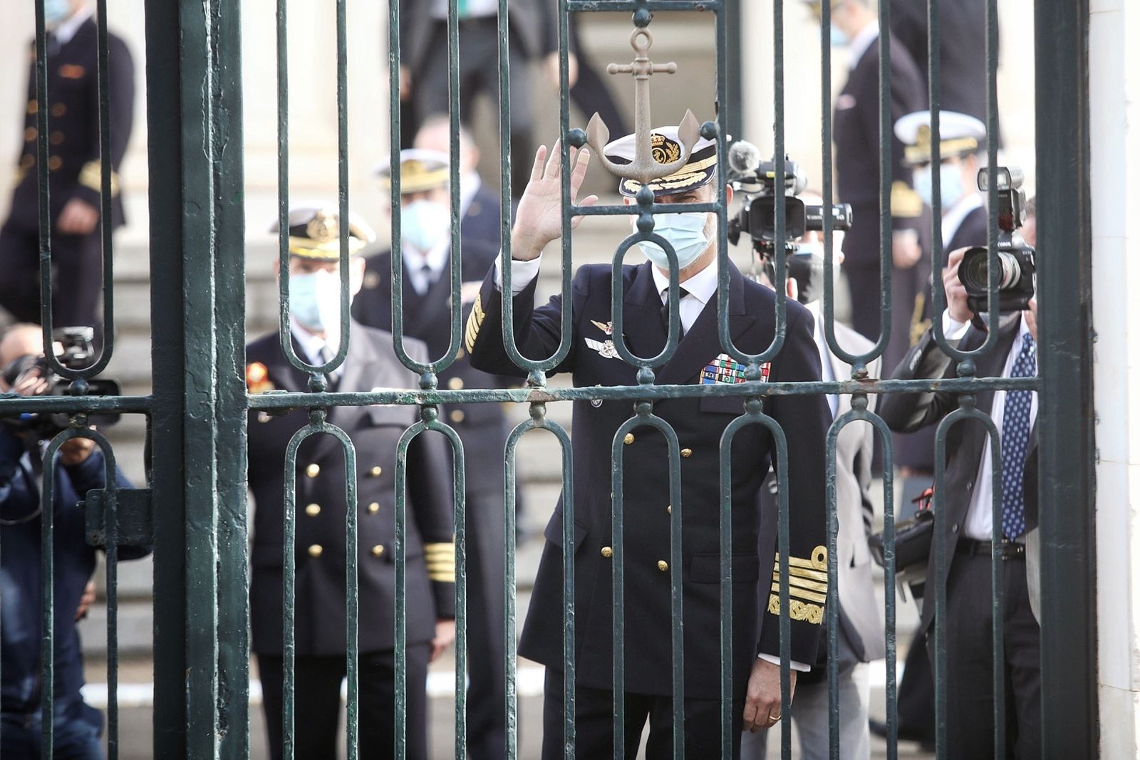 Imágenes de la visita del Rey Felipe VI a Cádiz y la Base de Rota