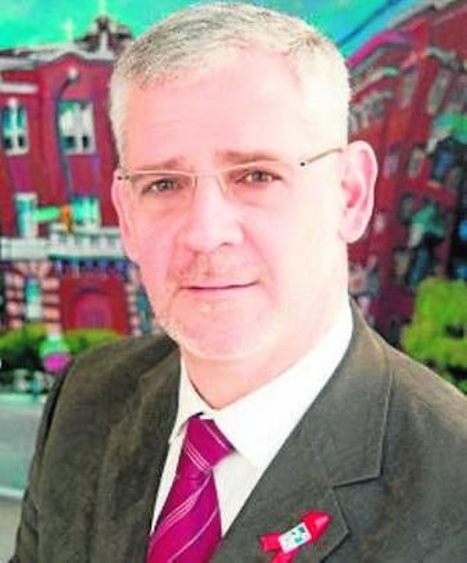 El científico Julio Montaner.