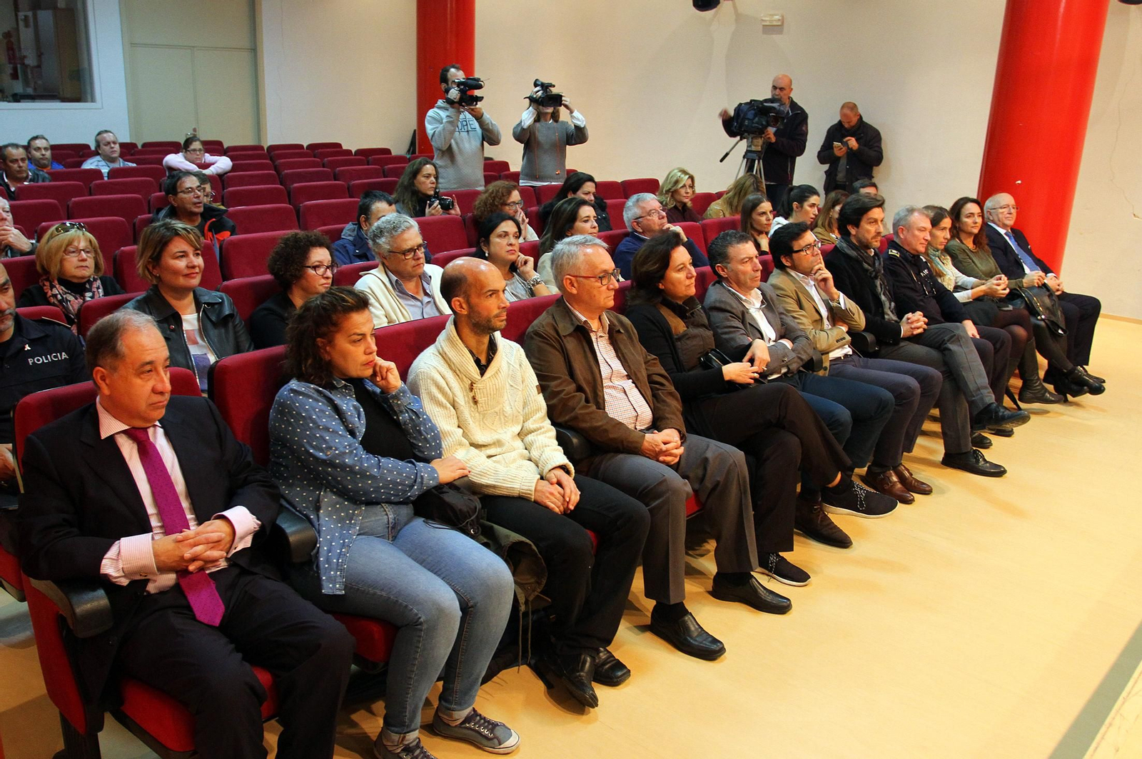 Imágenes de la entrega de distinciones de Feafes.