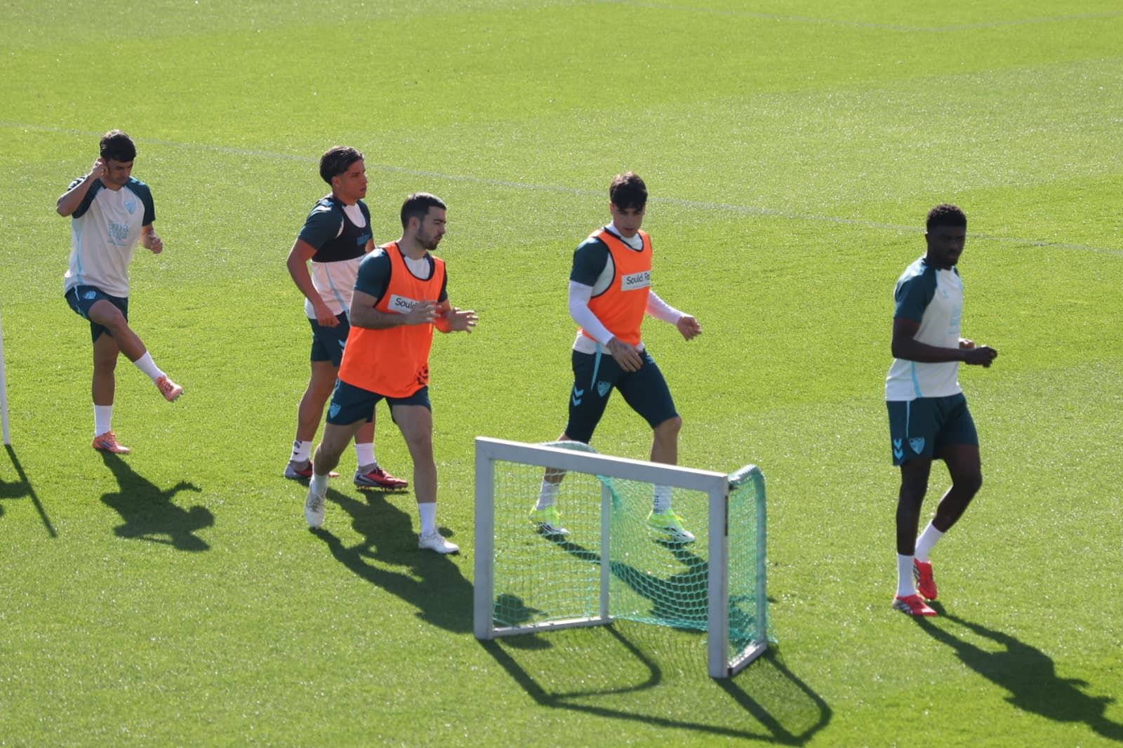 Funes, con fiebre y mascarilla pero al pie del cañón