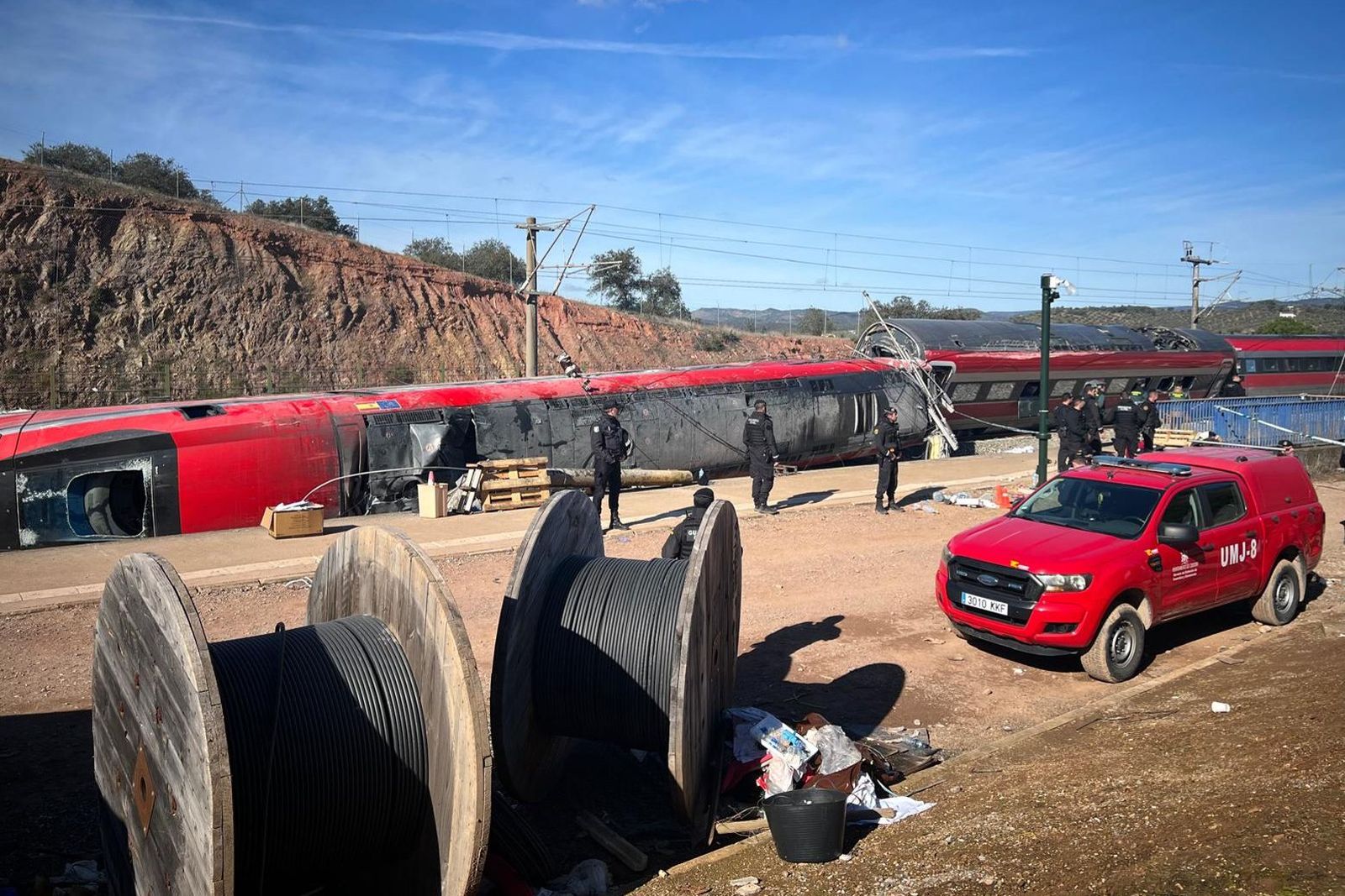 Así han quedado los trenes siniestrados en Adamuz