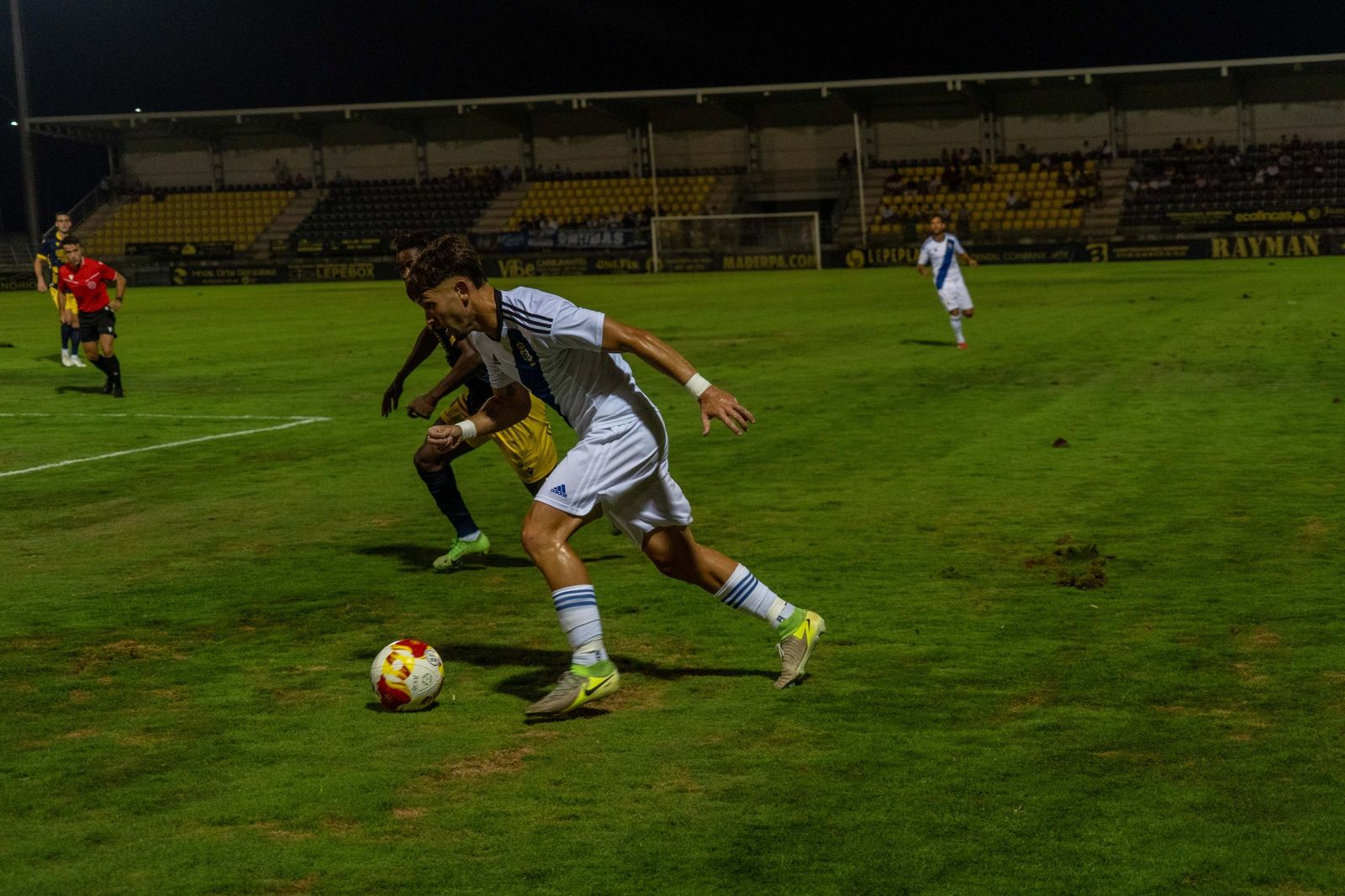Imágenes del partido AD Merida - Recreativo de Huelva del Trofeo de la Bella