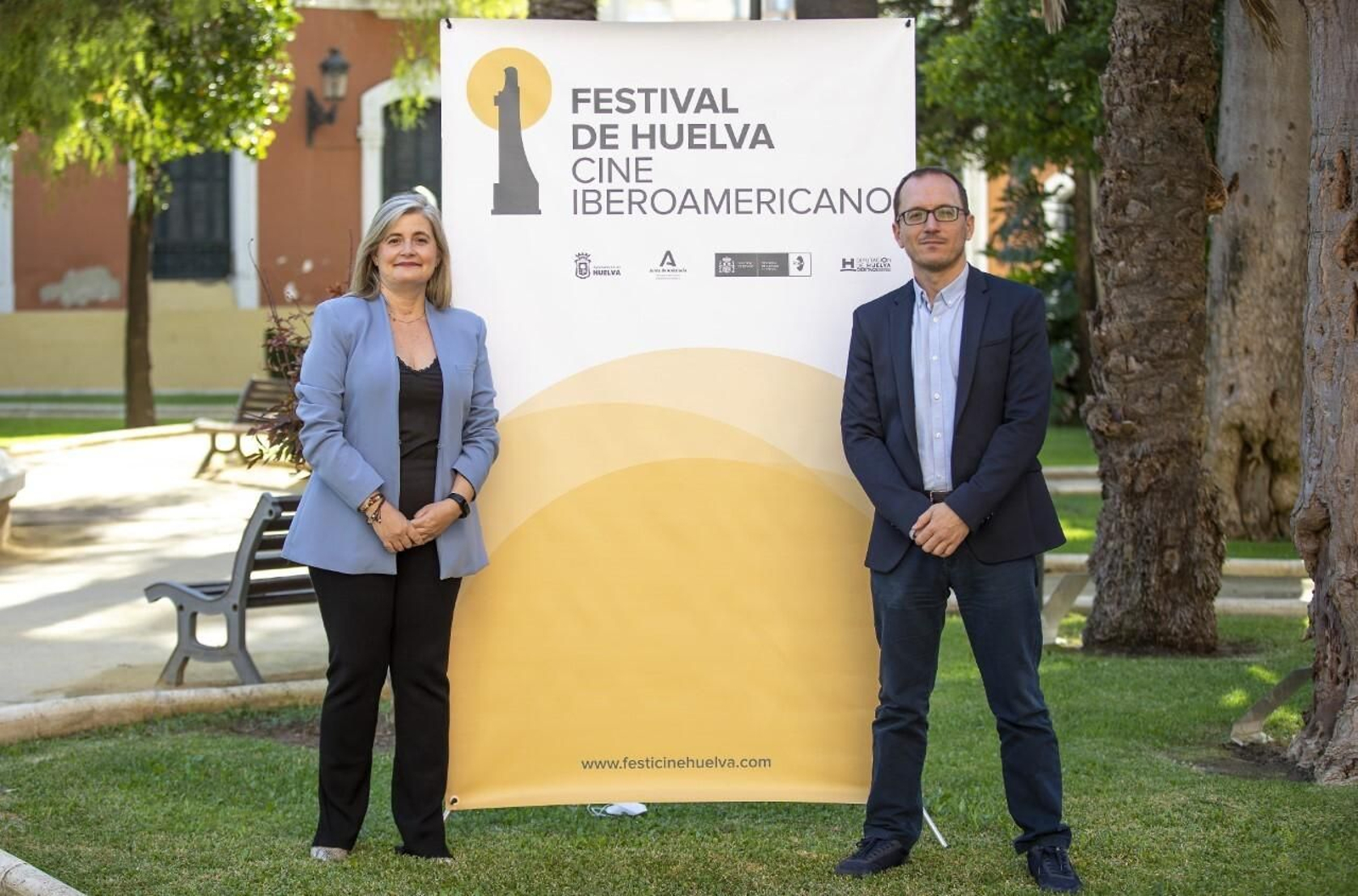 La UNIA sella su compromiso con el Festival de Cine