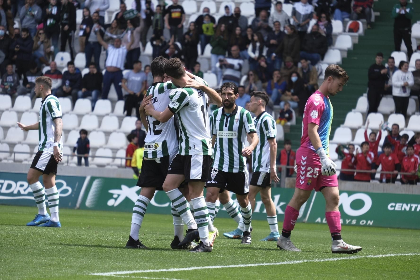 Las imágenes del Córdoba CF - Las Palmas Atlético