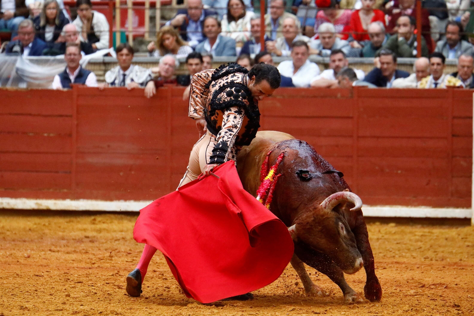La última corrida de la Feria Taurina de Córdoba, en imágenes