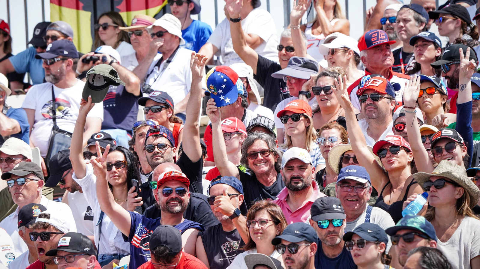 Búscate en las carreras del Gran Premio de España de MotoGP en Jerez Búscate en las carreras del Gran Premio de España de MotoGP en Jerez
