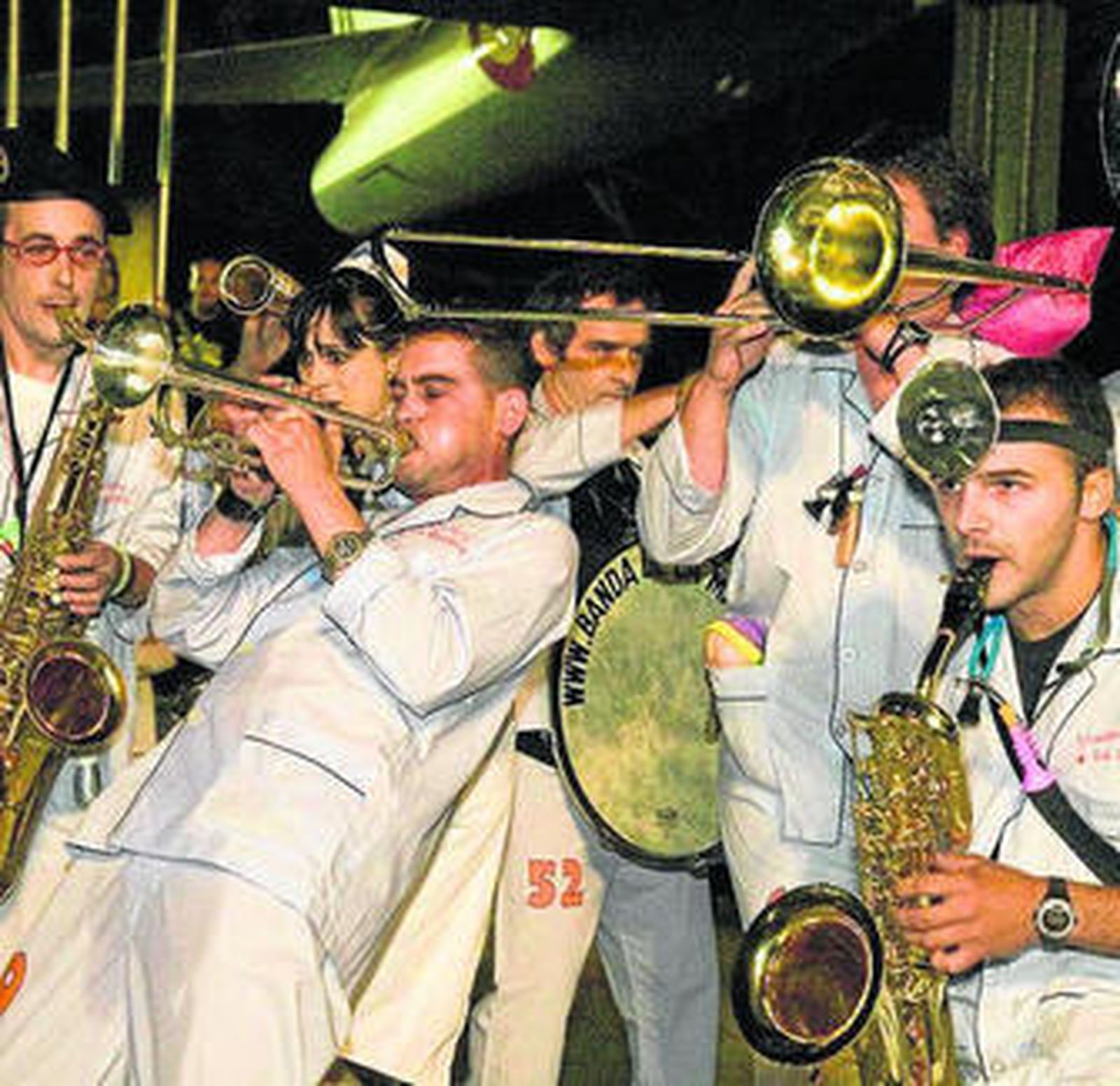 La Banda de la María, durante su actuación en Bonares.