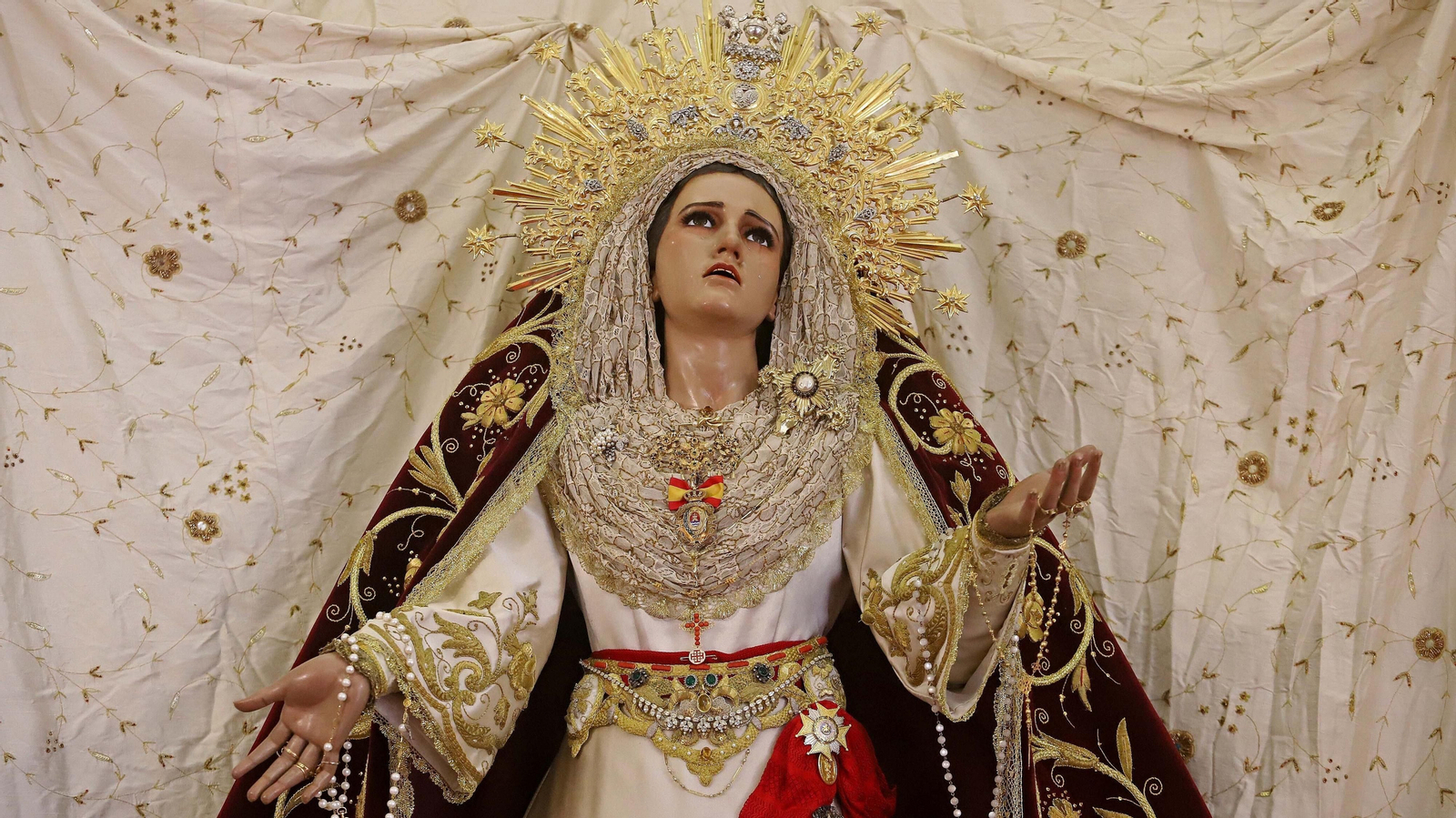 Fotos del Lunes Santo en Algeciras: La Columna