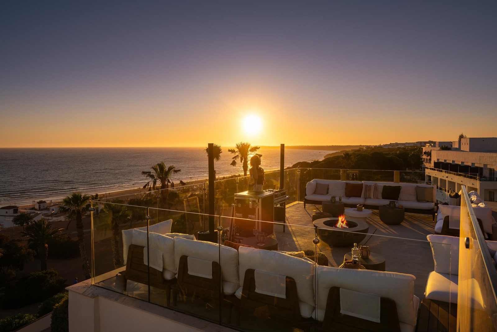 Tavira Rooftop Bar (Conil)