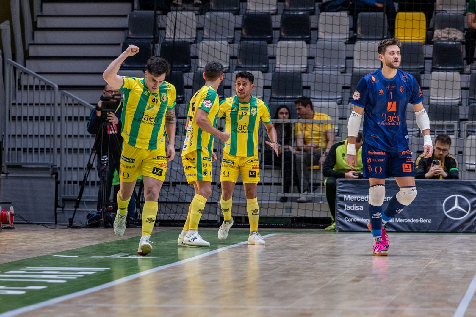 Las mejores imágenes del triunfo copero de Jaén Paraíso Interior frente a Ribera Navarra