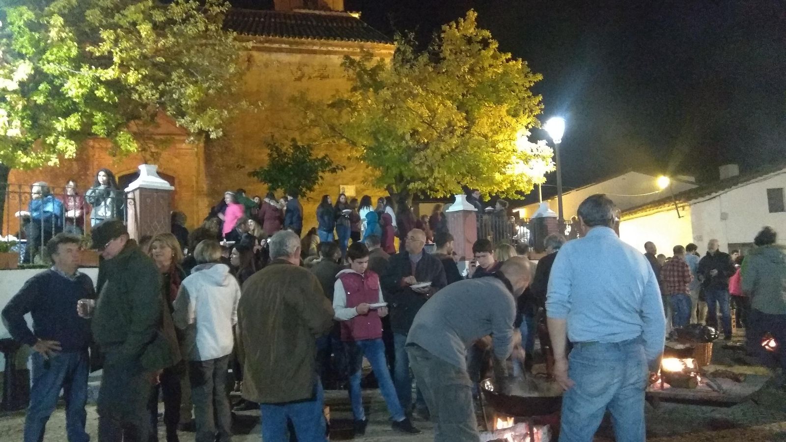 Preparación y degustación de migas en Santa Ana la Real