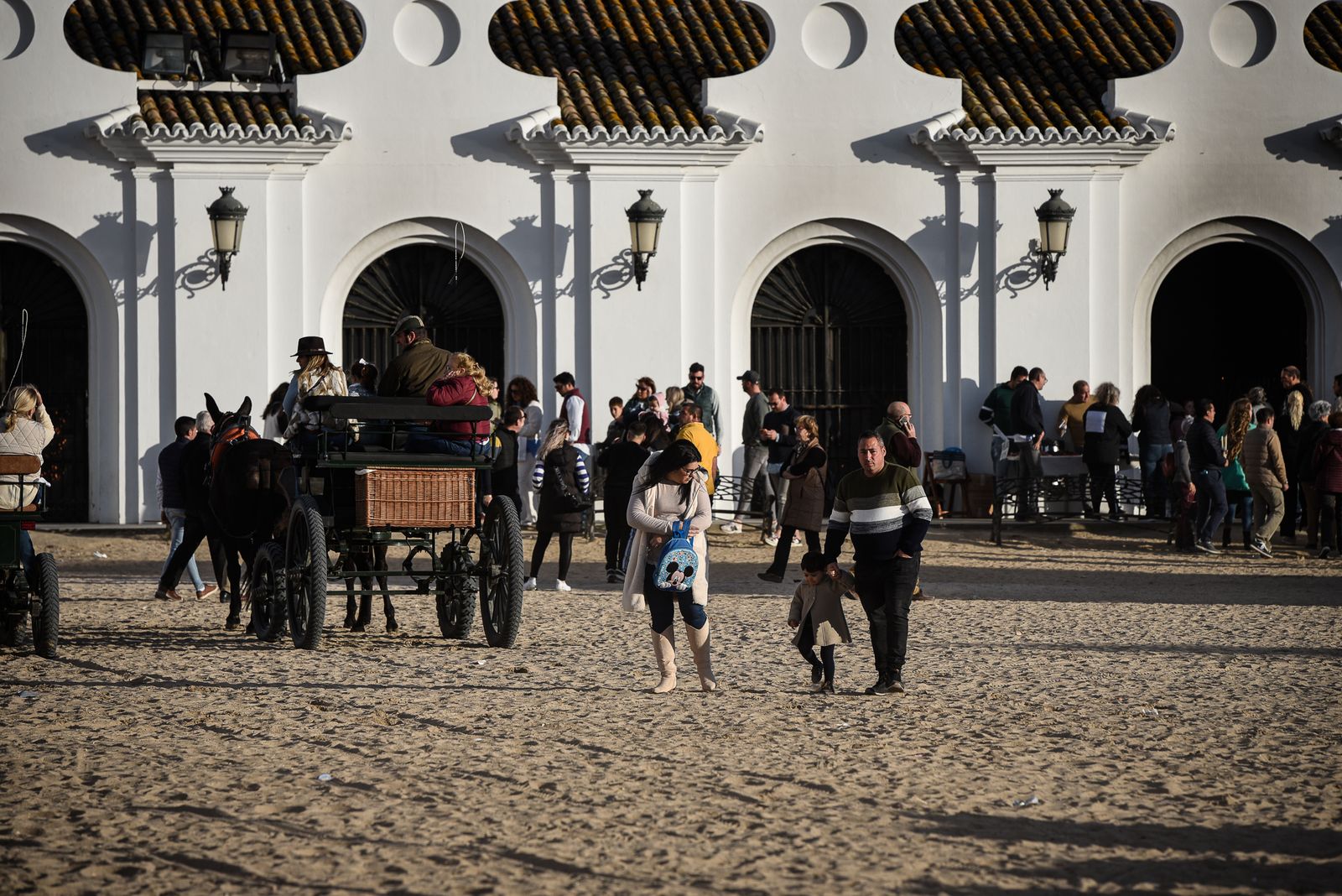 Imágenes del ambiente en la Aldea de El Rocío el domingo 26 de febrero