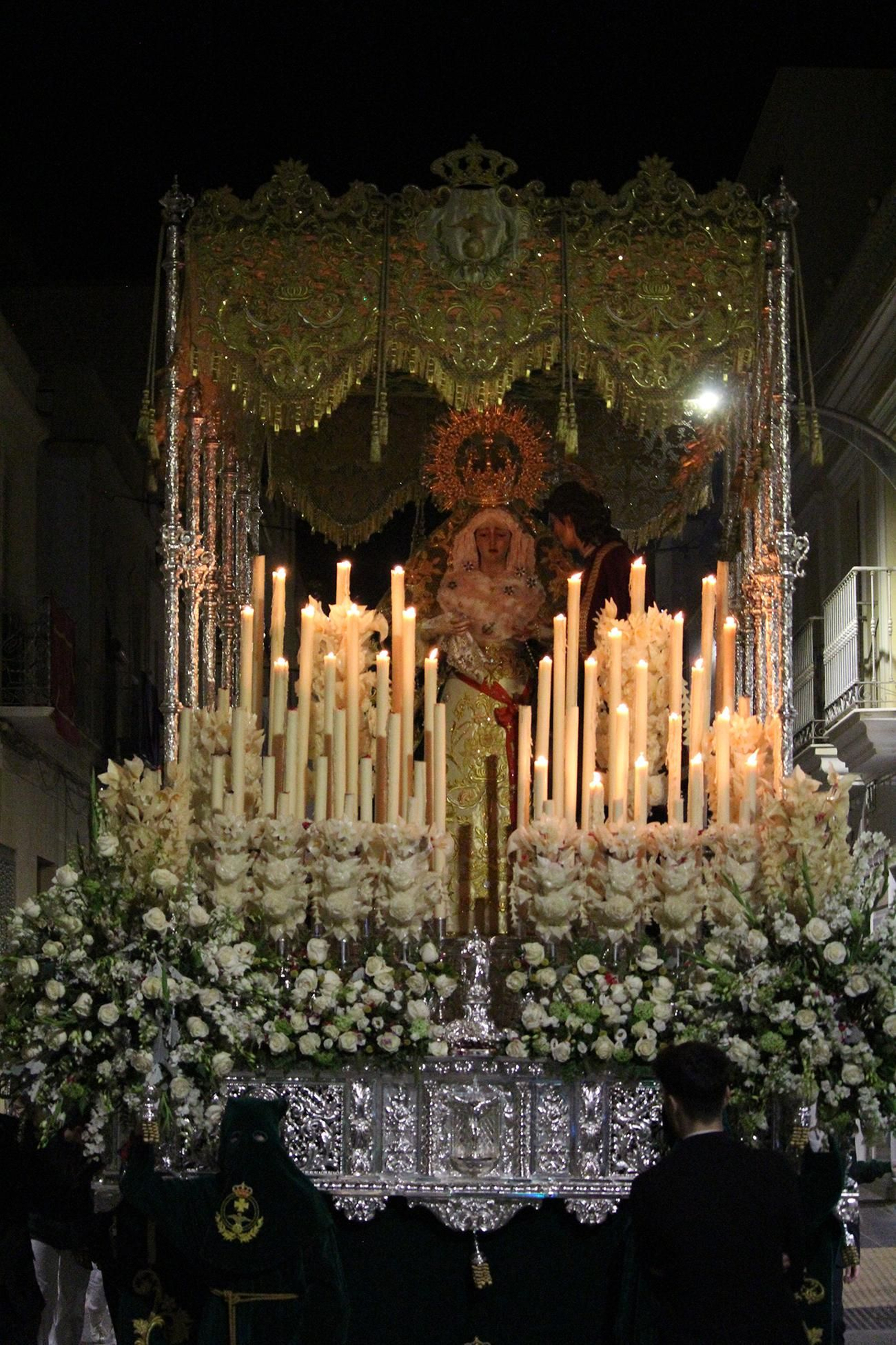 Las mejores fotos del Jueves Santo en Vera