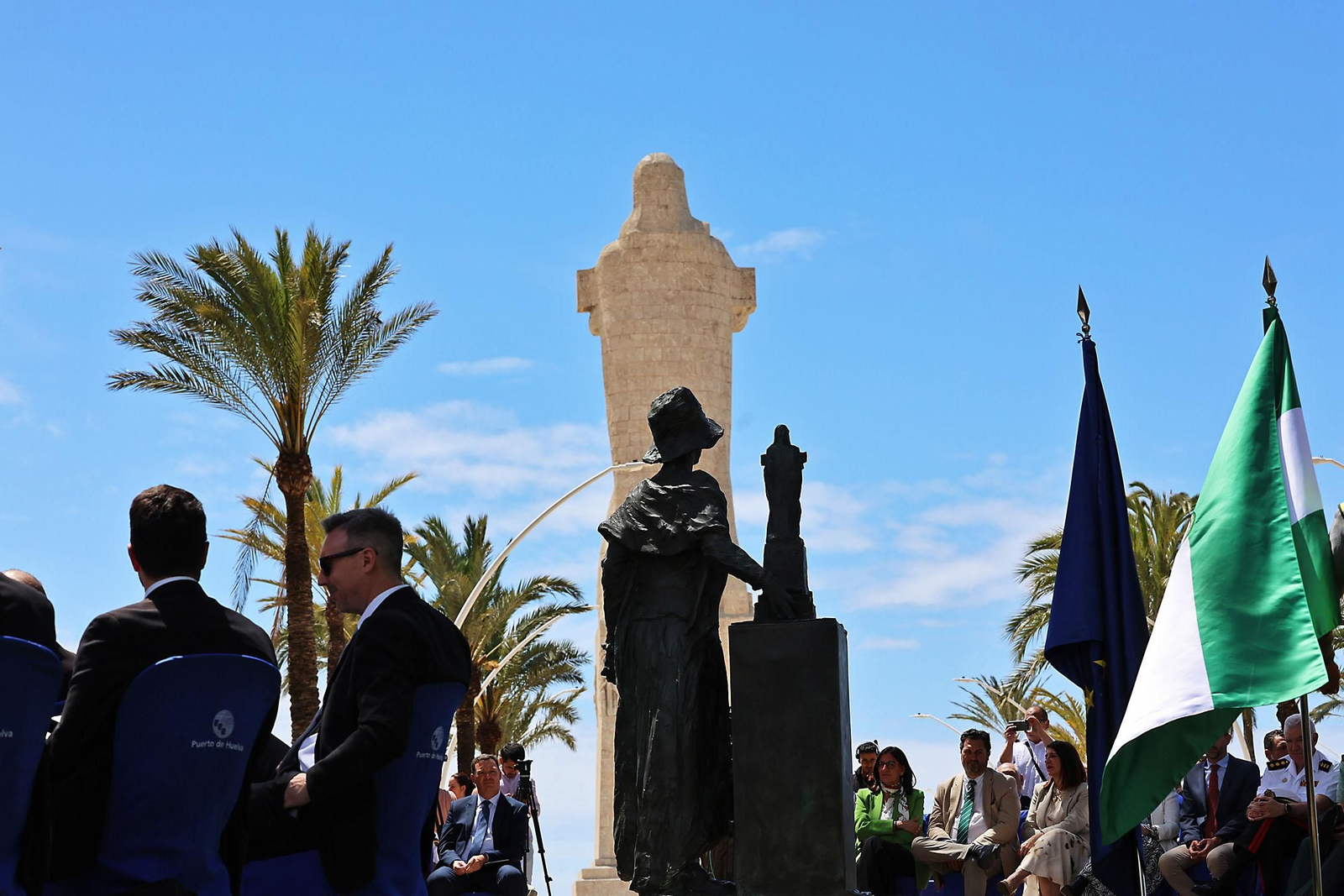 Las imágenes de la inauguración de la escultura a Miss Whitney