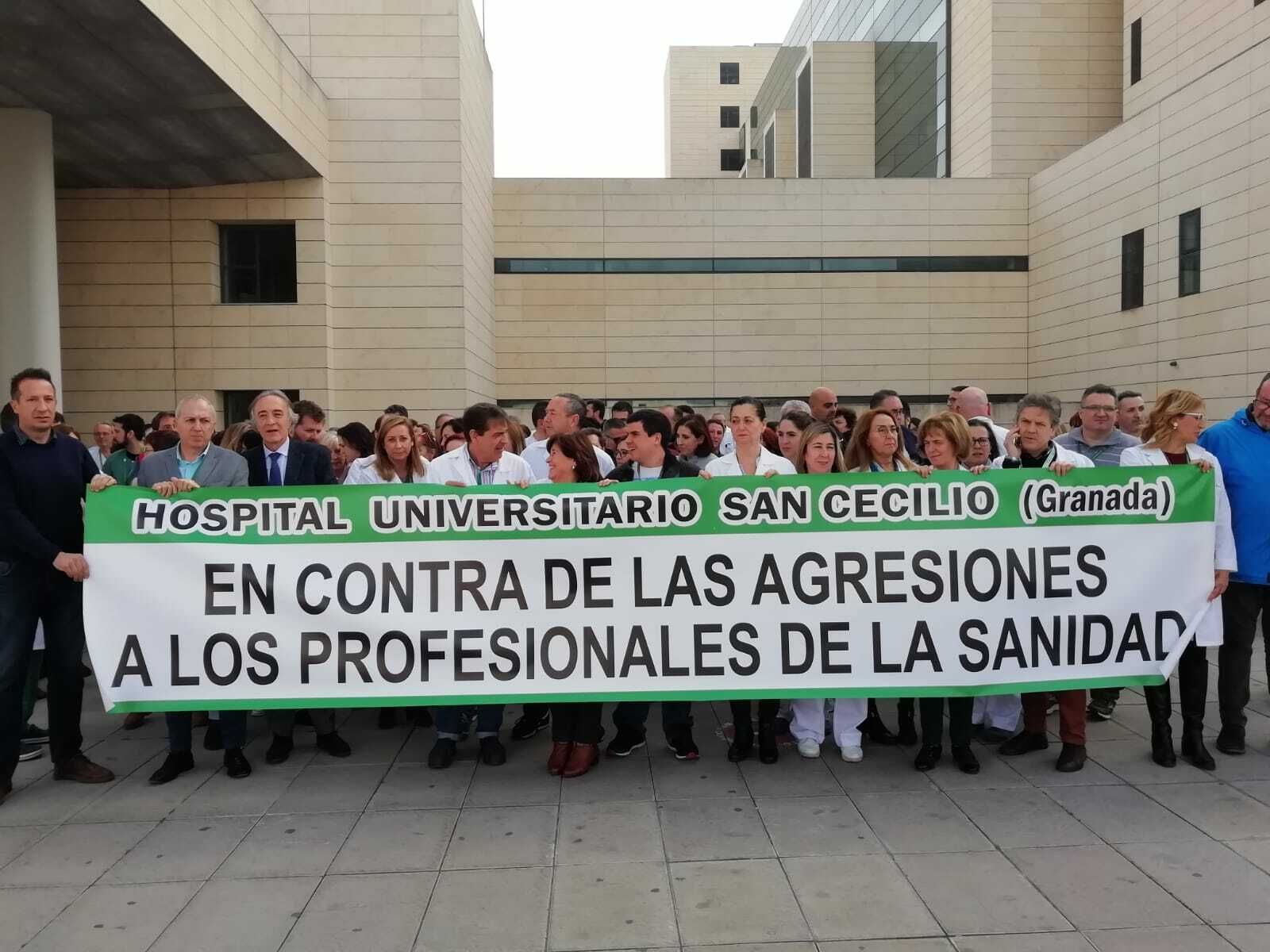 Concentración de los sanitarios en el Hospital Campus del PTS