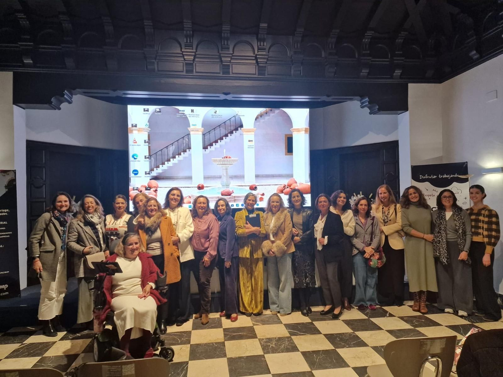 Participantes del Foro Mujer y Sociedad