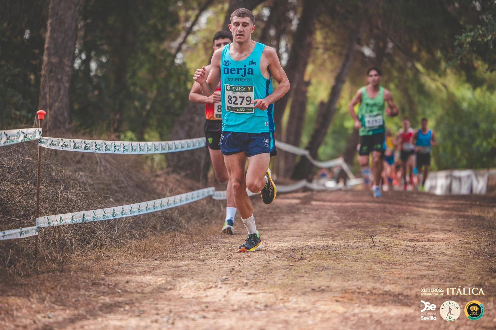 Búscate en las fotos del Cross de Itálica 2025 | 4
