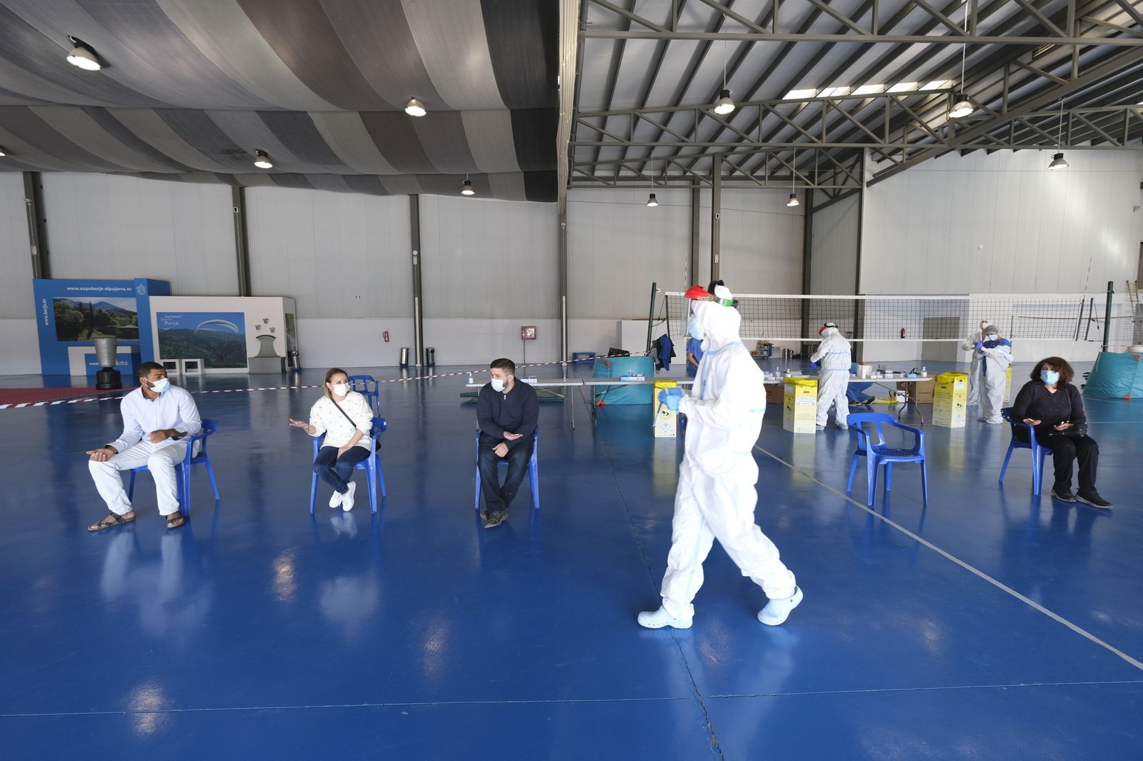 Fotogalería cribado test antígenos COVID-19 en Berja. Almería