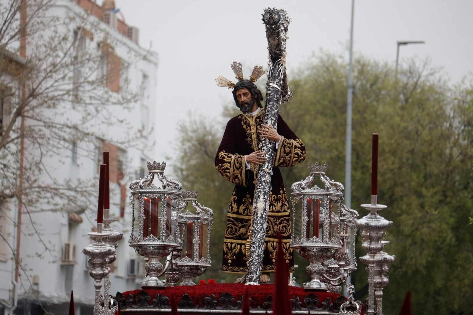La procesión de la Vera-Cruz de Córdoba en este Domingo de Ramos, en imágenes