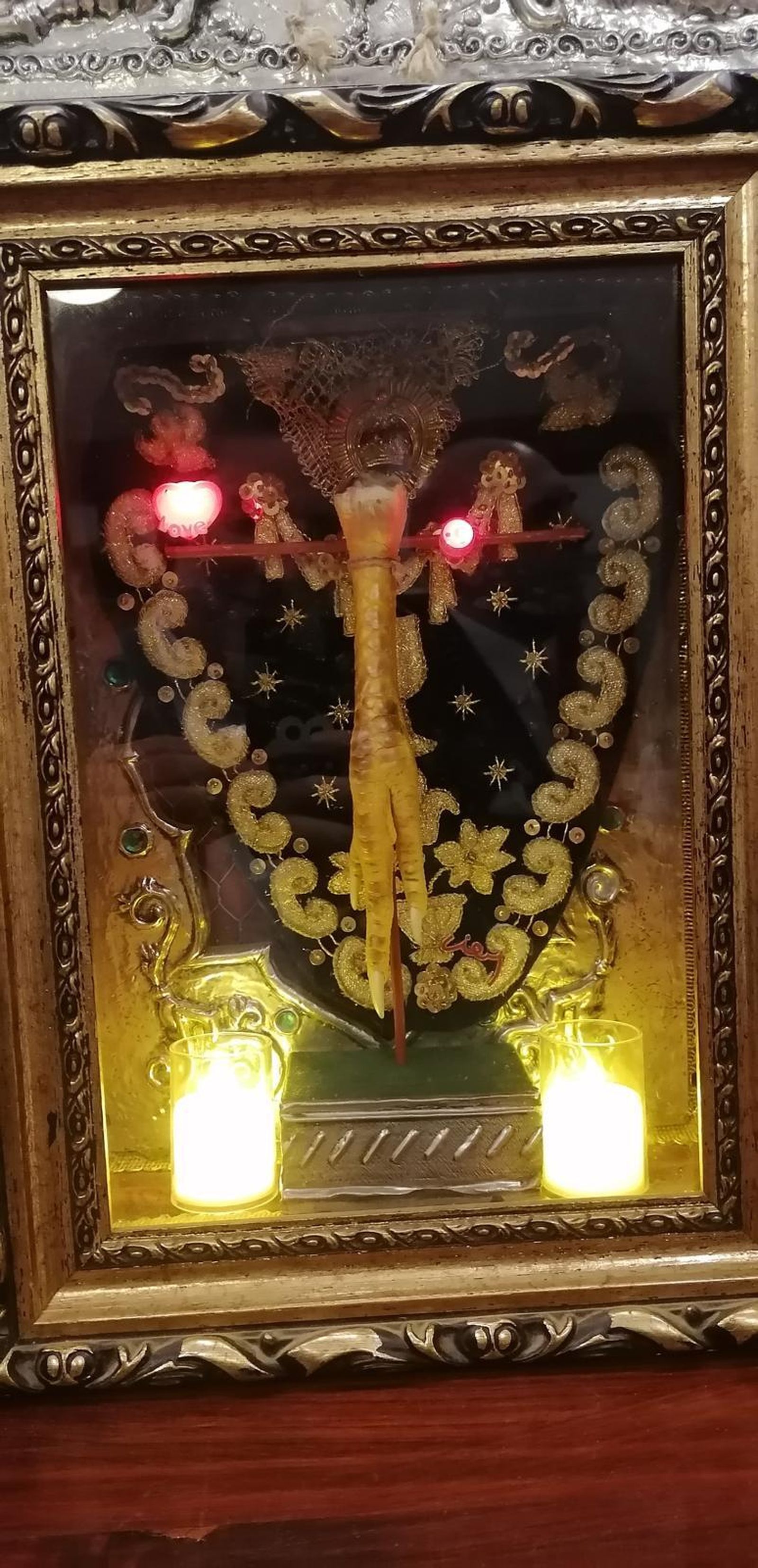 La Pata de Pollo Coronada: la particular procesión de la Feria de Sevilla