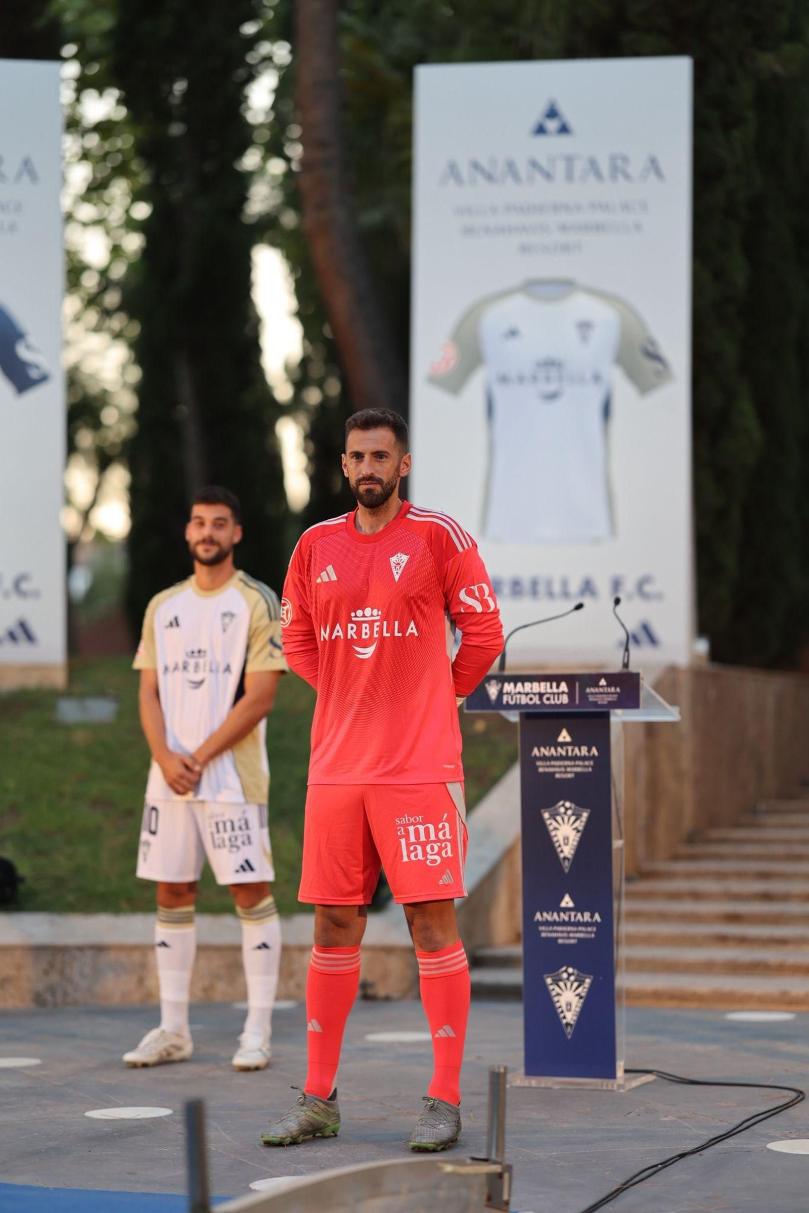 Así son las camisetas del Marbella FC 2025/2026