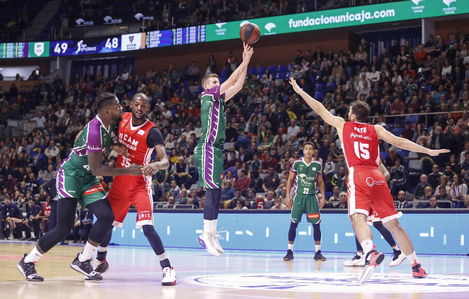 Los cinco años de Adam Waczynski en el Unicaja, en fotos